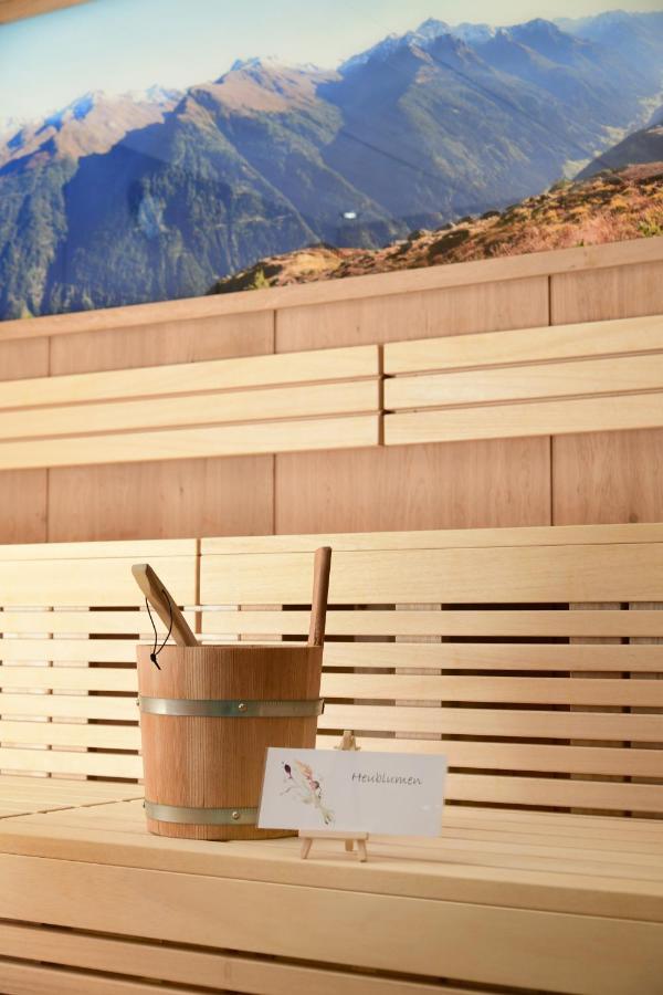 Hotel Alpenfrieden Kappl  Exteriör bild