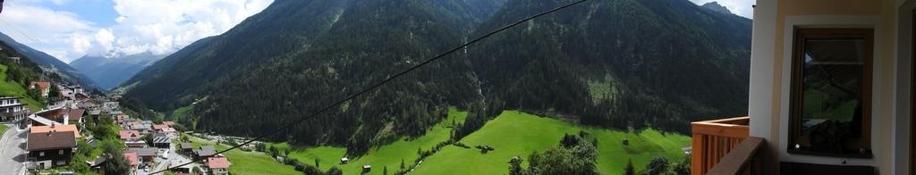 Hotel Alpenfrieden Kappl  Exteriör bild